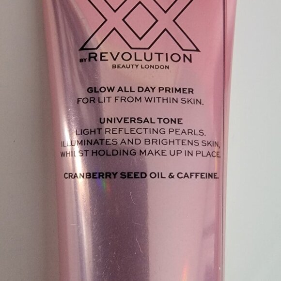 XX REVOLUTION GLOW FIXX GLOW ALL DAY PRIMER Universal Color - Picture 3 of 13